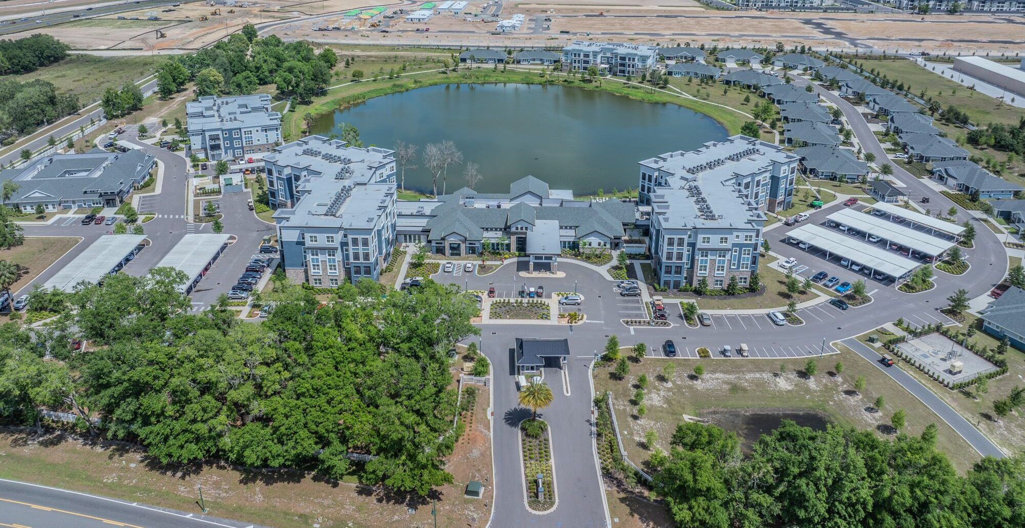 Waterman 「Stand Along Conplex ] Lakeside Retirement Community at Waterman Village Mount Dora
